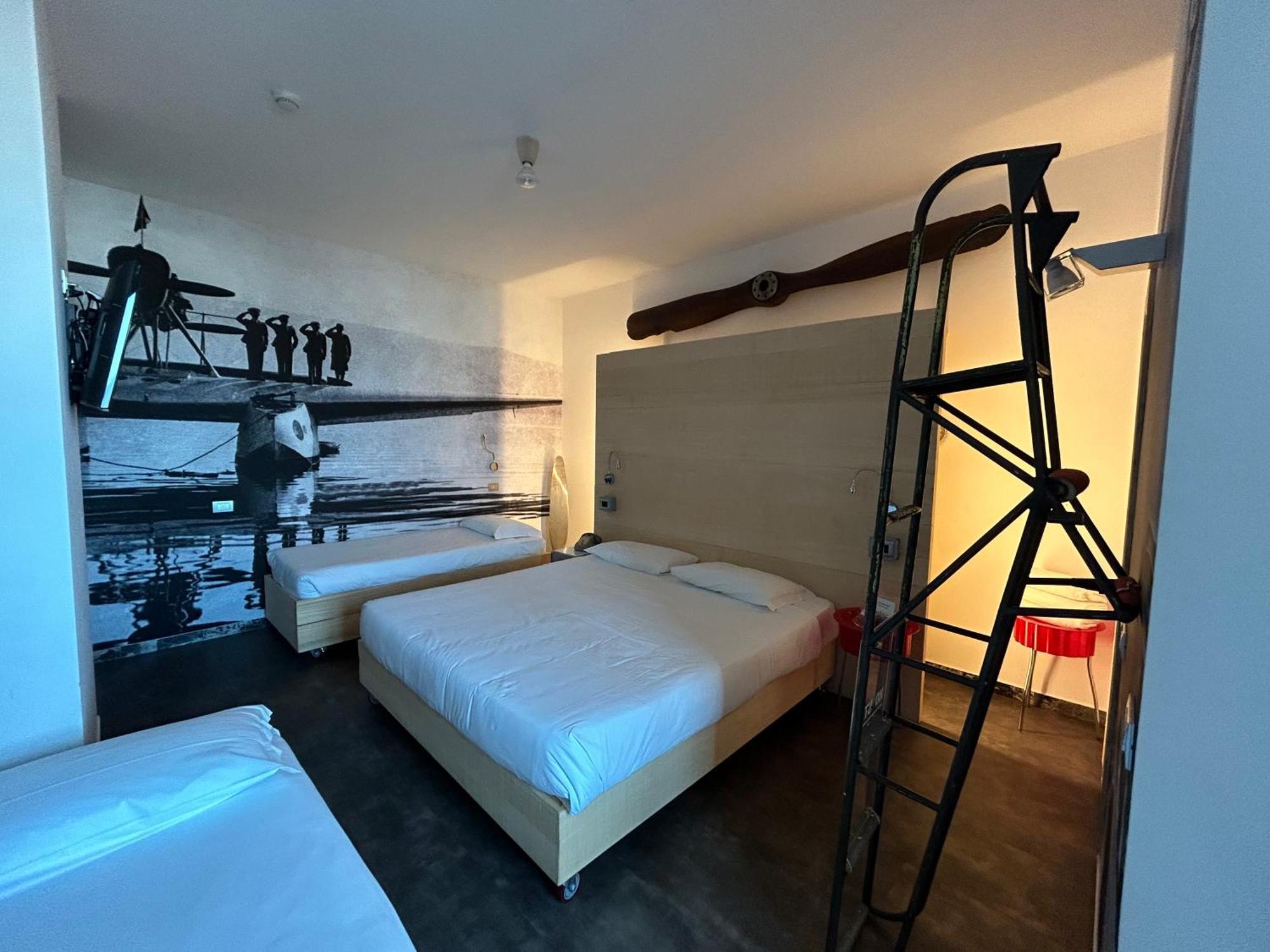 Hotel Perla Riccione Luaran gambar